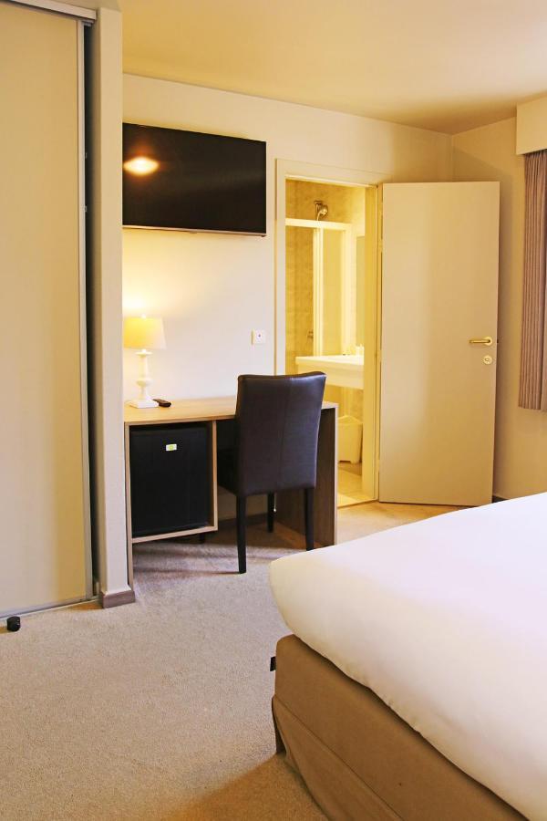 Hotel Les Dunes Де Хаан Екстериор снимка
