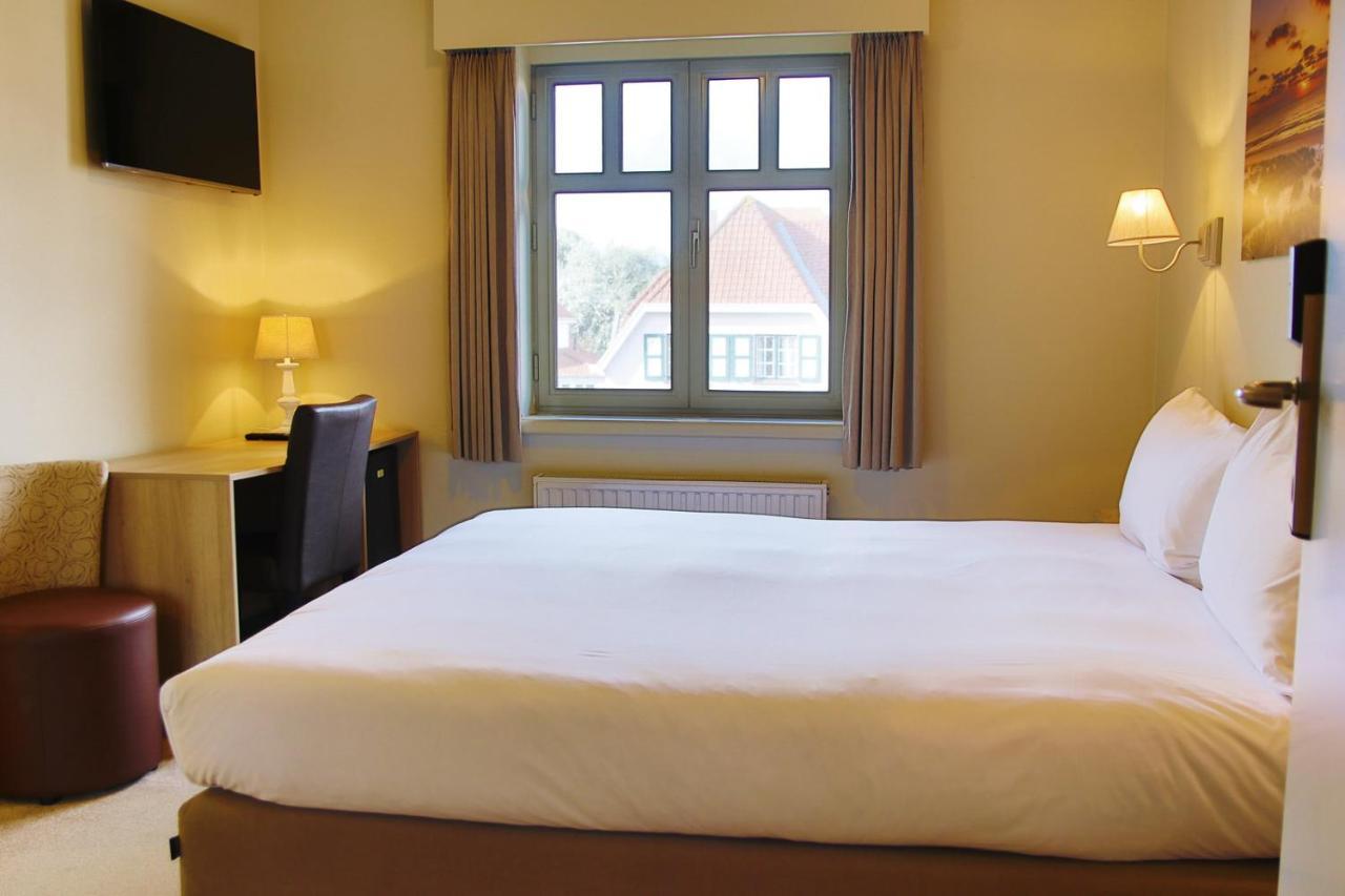Hotel Les Dunes Де Хаан Екстериор снимка
